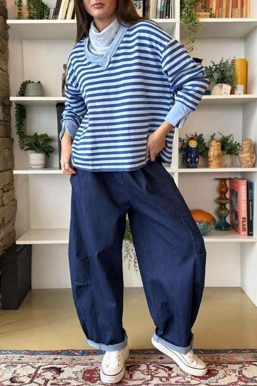 Shoreditch Classic V Sweat Iceberg & Navy